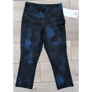 Women's Lucy Perfect Core Collection Capri Leggings Size Small Blue Marble‎ NWT